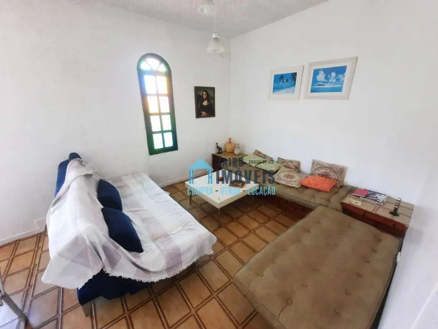 Sobrado com 4 quartos à venda, 330m2 em Centro, Tramandai - RS - imagem 9 Foto 9 de Sobrado com 4 quartos à venda, 330m2 em Centro, Tramandai - RS