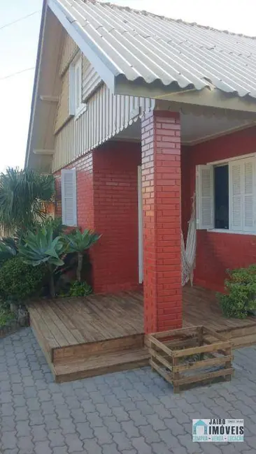 Foto 1 de Casa com 3 quartos à venda, 350m2 em Centro, Tramandai - RS