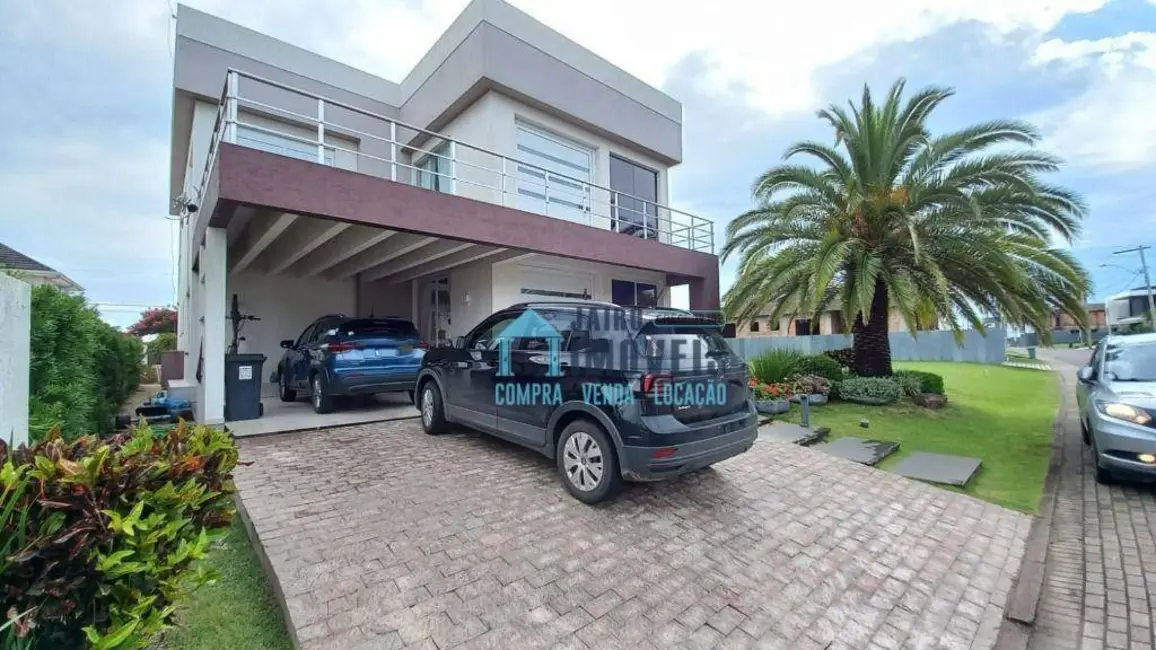Sobrado com 4 quartos à venda, 381m2 em Tramandai - RS - imagem 2 Foto 2 de Sobrado com 4 quartos à venda, 381m2 em Tramandai - RS