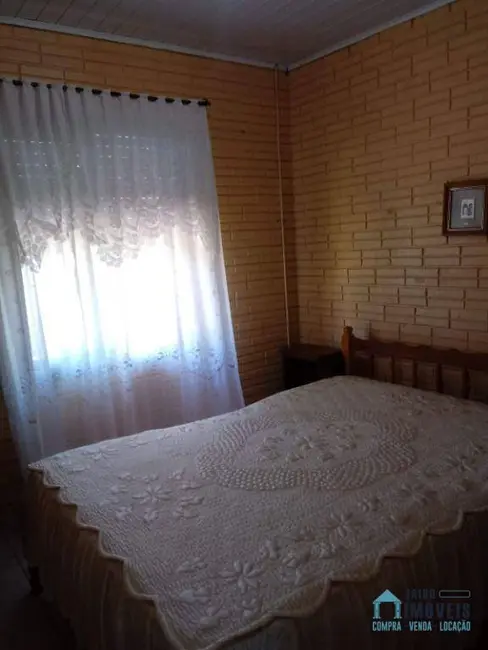 Casa com 3 quartos à venda, 360m2 em Centro, Tramandai - RS - imagem 9 Foto 9 de Casa com 3 quartos à venda, 360m2 em Centro, Tramandai - RS
