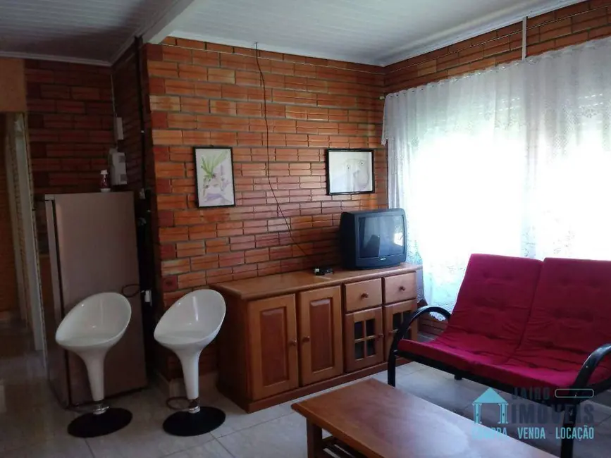 Casa com 3 quartos à venda, 360m2 em Centro, Tramandai - RS - imagem 6 Foto 6 de Casa com 3 quartos à venda, 360m2 em Centro, Tramandai - RS