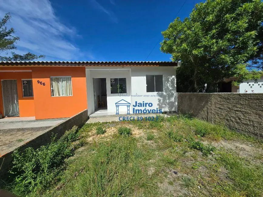 Casa com 2 quartos à venda, 150m2 em Balneario Pinhal - RS - imagem 2 Foto 2 de Casa com 2 quartos à venda, 150m2 em Balneario Pinhal - RS