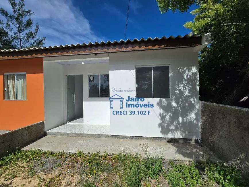 Casa com 2 quartos à venda, 150m2 em Balneario Pinhal - RS - imagem 3 Foto 3 de Casa com 2 quartos à venda, 150m2 em Balneario Pinhal - RS
