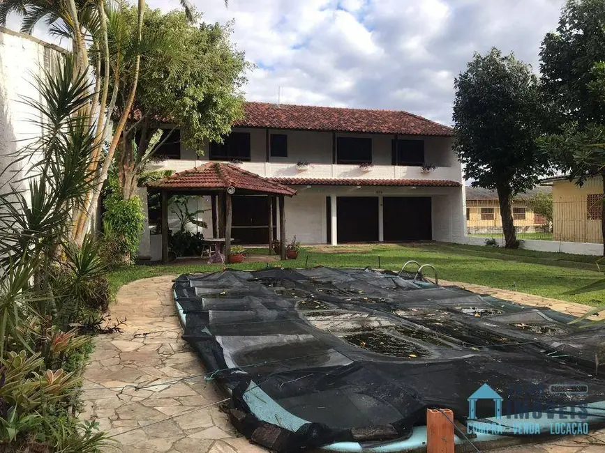 Casa com 4 quartos à venda, 450m2 em Centro, Tramandai - RS - imagem 4 Foto 4 de Casa com 4 quartos à venda, 450m2 em Centro, Tramandai - RS