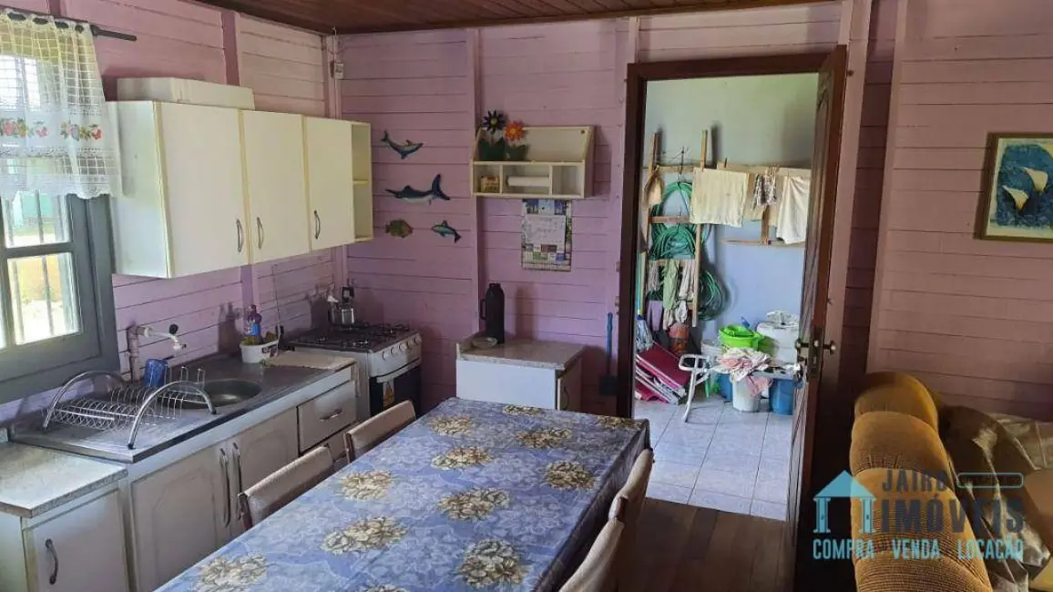 Casa com 2 quartos à venda, 336m2 em Tramandai - RS - imagem 8 Foto 8 de Casa com 2 quartos à venda, 336m2 em Tramandai - RS