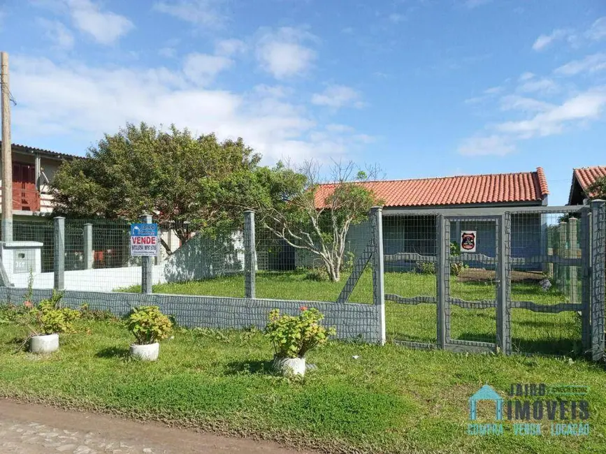 Casa com 2 quartos à venda, 336m2 em Tramandai - RS - imagem 2 Foto 2 de Casa com 2 quartos à venda, 336m2 em Tramandai - RS