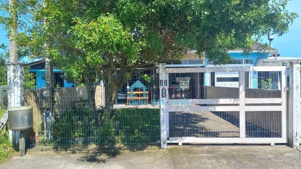 Casa com 2 quartos à venda, 180m2 em Tramandai - RS - imagem 4 Foto 4 de Casa com 2 quartos à venda, 180m2 em Tramandai - RS