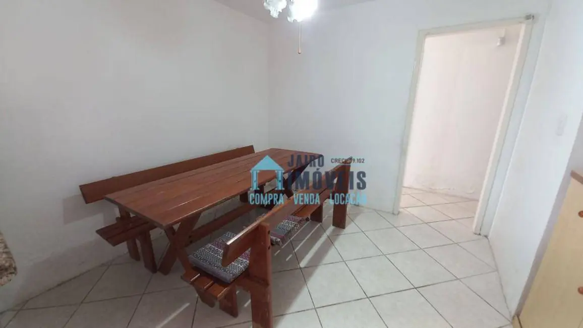 Casa com 3 quartos à venda, 420m2 em Centro, Tramandai - RS - imagem 9 Foto 9 de Casa com 3 quartos à venda, 420m2 em Centro, Tramandai - RS