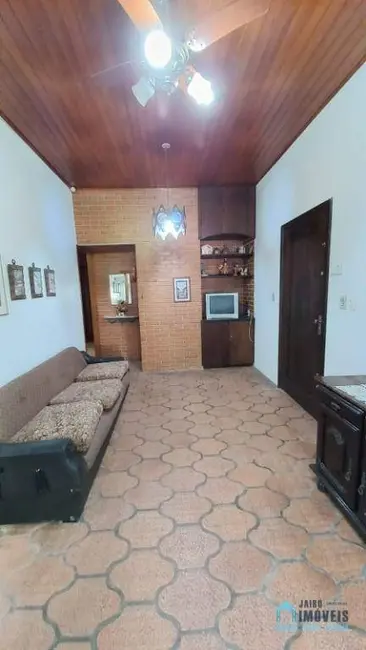 Casa com 3 quartos à venda, 680m2 em Centro, Tramandai - RS - imagem 7 Foto 7 de Casa com 3 quartos à venda, 680m2 em Centro, Tramandai - RS
