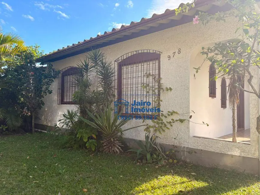 Foto 2 de Casa com 3 quartos à venda, 680m2 em Centro, Tramandai - RS