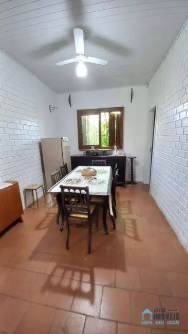 Casa com 3 quartos à venda, 680m2 em Centro, Tramandai - RS - imagem 8 Foto 8 de Casa com 3 quartos à venda, 680m2 em Centro, Tramandai - RS