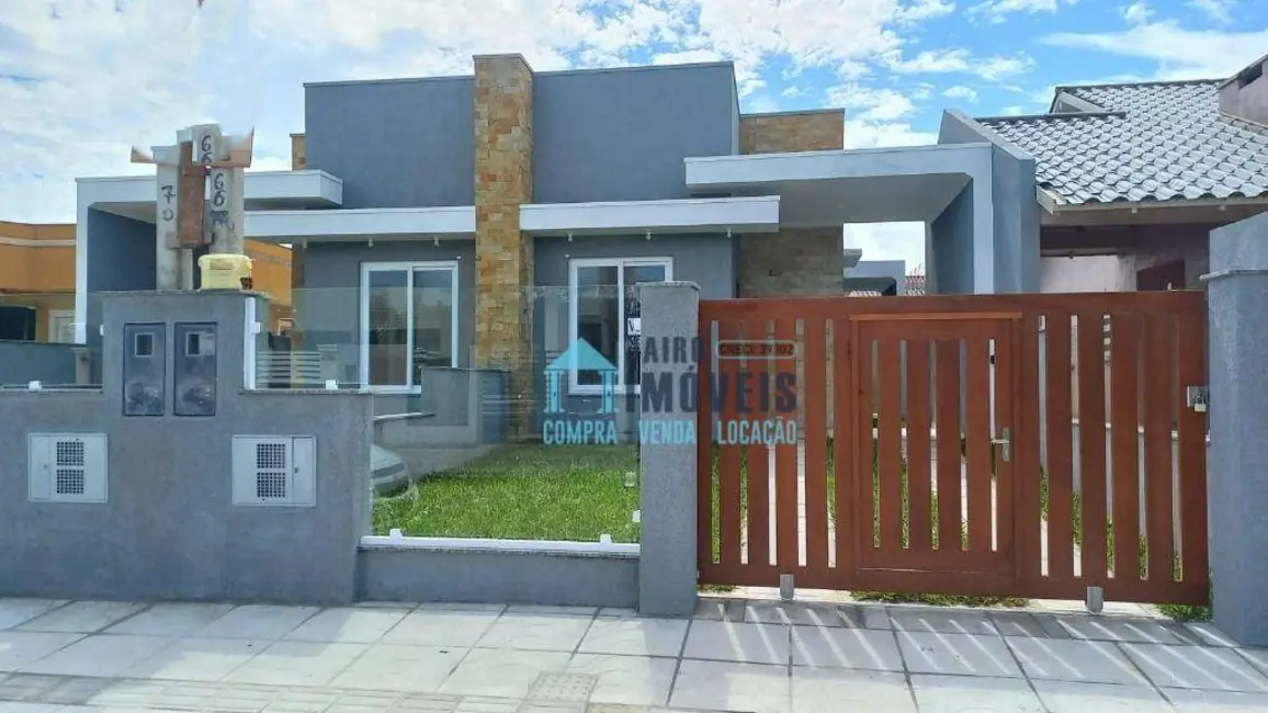 Casa com 2 quartos à venda, 82m2 em Tramandai - RS - imagem 1 Foto 1 de Casa com 2 quartos à venda, 82m2 em Tramandai - RS
