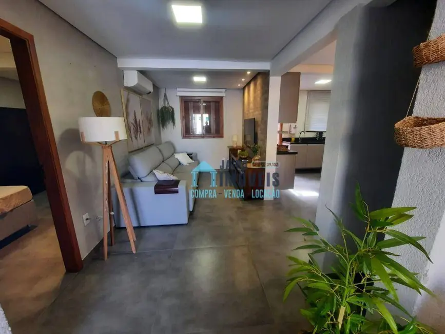 Casa com 3 quartos à venda, 160m2 em Tramandai - RS - imagem 7 Foto 7 de Casa com 3 quartos à venda, 160m2 em Tramandai - RS