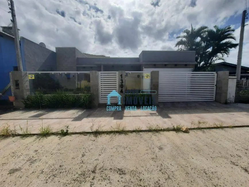 Casa com 3 quartos à venda, 160m2 em Tramandai - RS - imagem 5 Foto 5 de Casa com 3 quartos à venda, 160m2 em Tramandai - RS