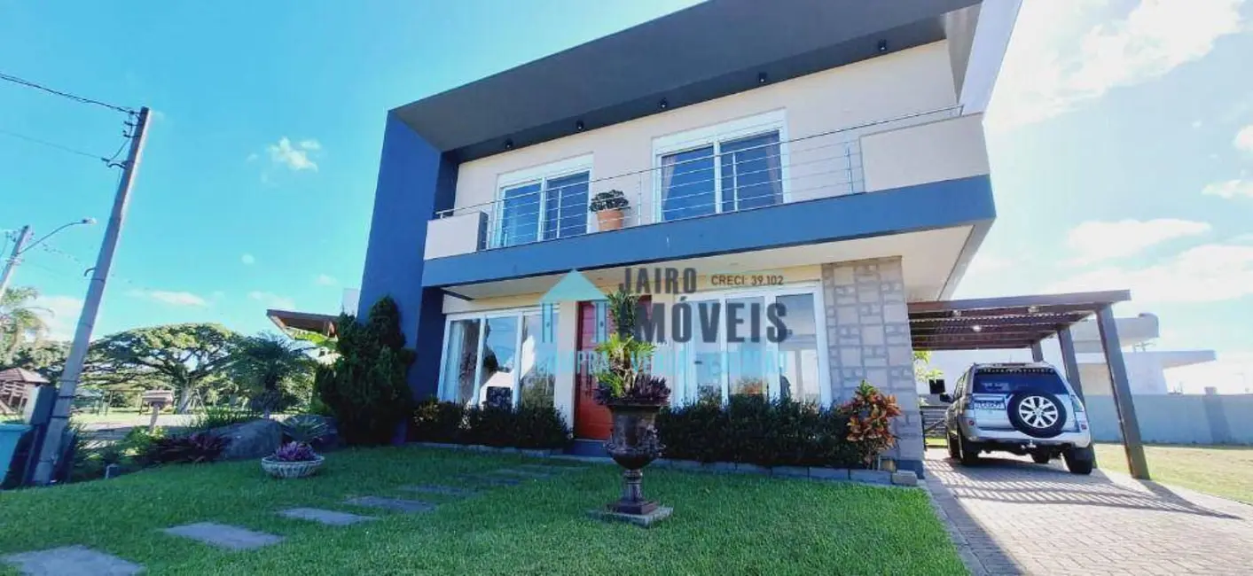 Casa de Condomínio com 3 quartos à venda, 213m2 em Tramandai - RS - imagem 1 Foto 1 de Casa de Condomínio com 3 quartos à venda, 213m2 em Tramandai - RS