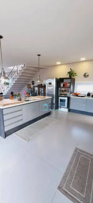 Casa de Condomínio com 3 quartos à venda, 213m2 em Tramandai - RS - imagem 9 Foto 9 de Casa de Condomínio com 3 quartos à venda, 213m2 em Tramandai - RS
