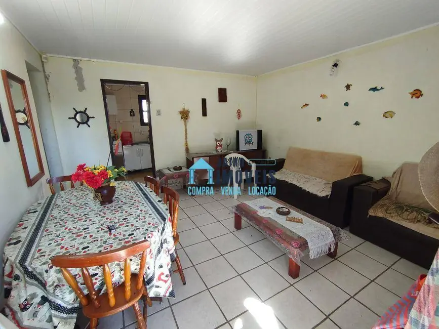 Foto 3 de Casa com 3 quartos à venda, 450m2 em Centro, Balneario Pinhal - RS