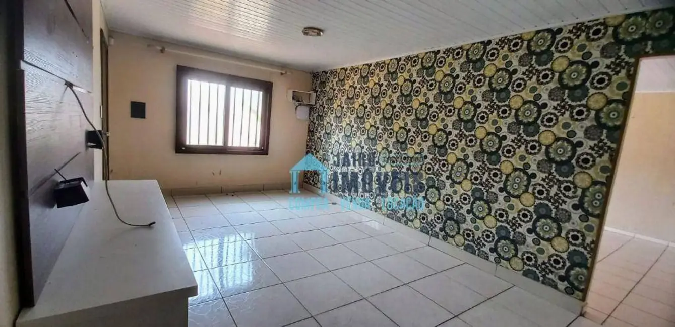 Casa com 2 quartos à venda, 90m2 em Tramandai - RS - imagem 2 Foto 2 de Casa com 2 quartos à venda, 90m2 em Tramandai - RS