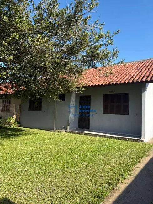 Casa com 4 quartos à venda, 360m2 em Tramandai - RS - imagem 2 Foto 2 de Casa com 4 quartos à venda, 360m2 em Tramandai - RS