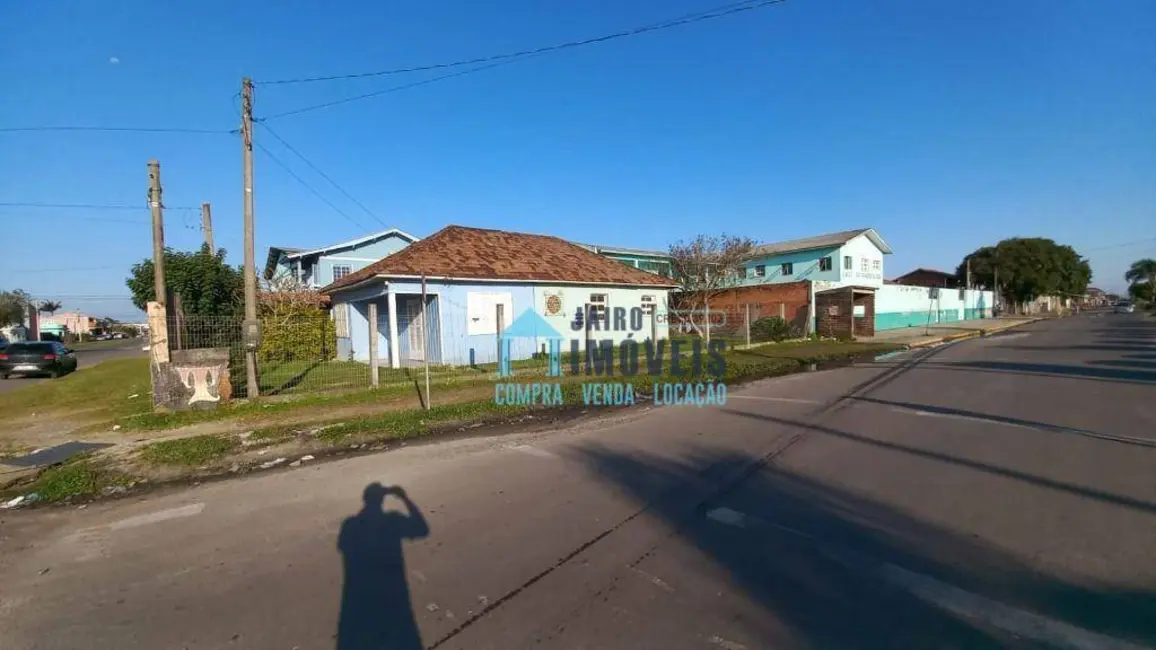 Foto 9 de Casa com 4 quartos à venda, 325m2 em Tramandai - RS