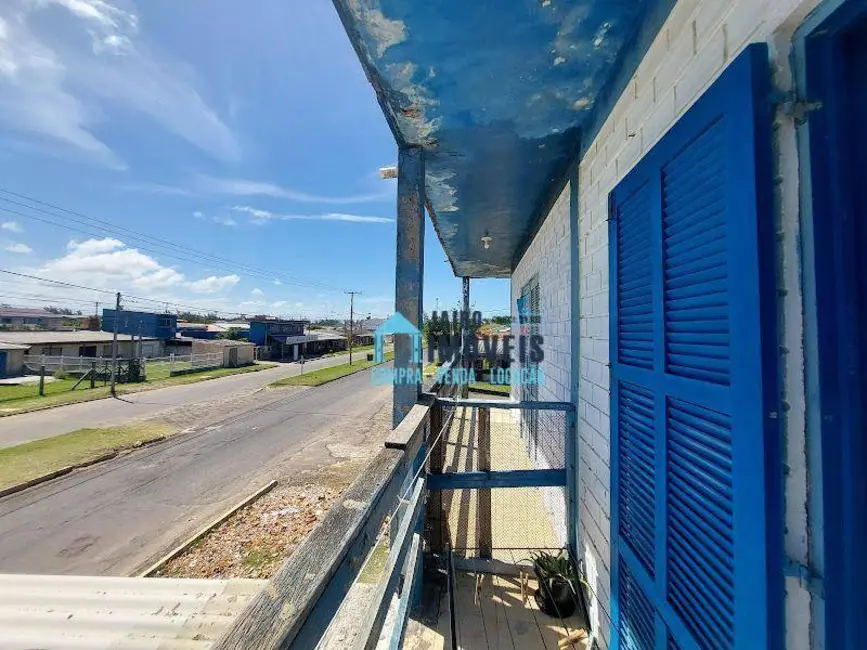 Apartamento com 2 quartos à venda, 35m2 em Centro, Balneario Pinhal - RS - imagem 2 Foto 2 de Apartamento com 2 quartos à venda, 35m2 em Centro, Balneario Pinhal - RS