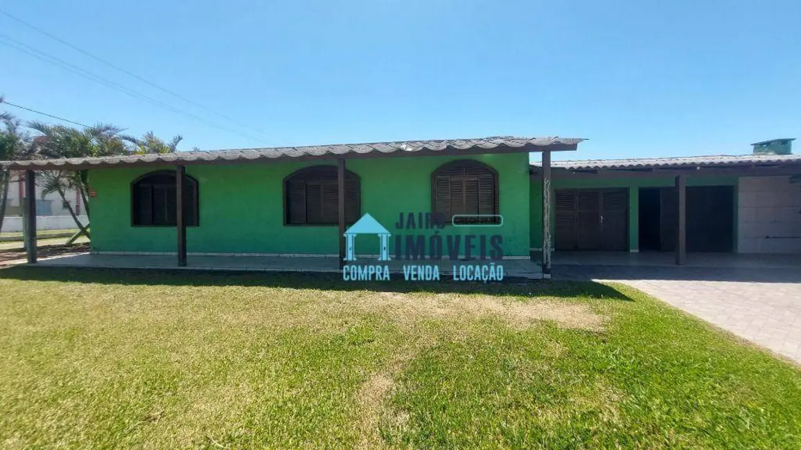 Casa com 4 quartos à venda, 492m2 em Centro, Cidreira - RS - imagem 3 Foto 3 de Casa com 4 quartos à venda, 492m2 em Centro, Cidreira - RS