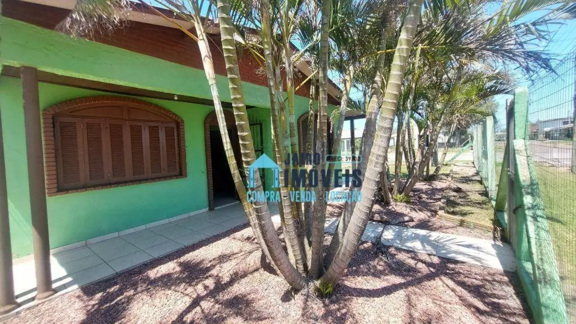 Casa com 4 quartos à venda, 492m2 em Centro, Cidreira - RS - imagem 1 Foto 1 de Casa com 4 quartos à venda, 492m2 em Centro, Cidreira - RS