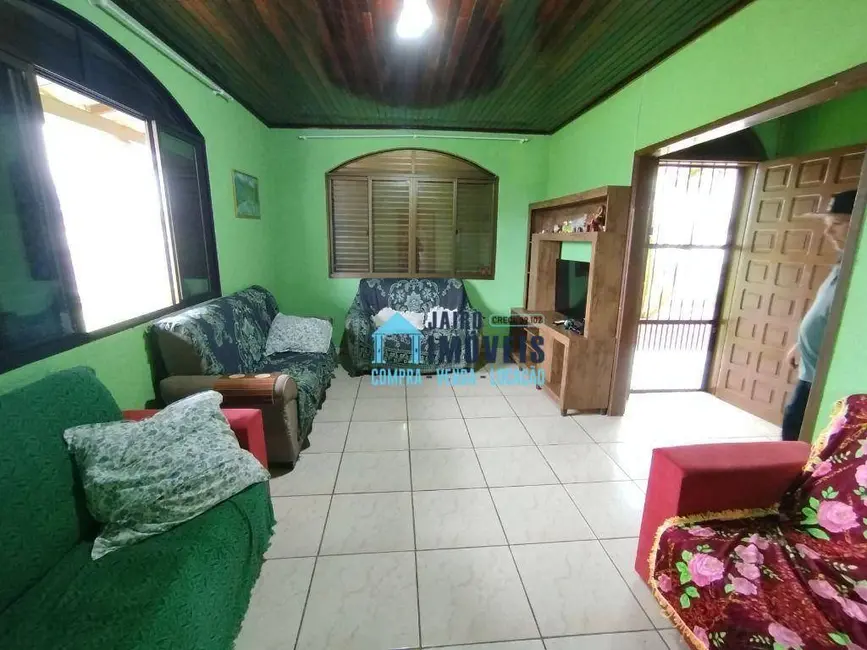 Casa com 4 quartos à venda, 492m2 em Centro, Cidreira - RS - imagem 8 Foto 8 de Casa com 4 quartos à venda, 492m2 em Centro, Cidreira - RS