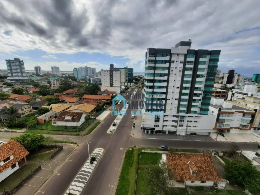 Apartamento com 2 quartos à venda, 69m2 em Centro, Tramandai - RS - imagem 5 Foto 5 de Apartamento com 2 quartos à venda, 69m2 em Centro, Tramandai - RS