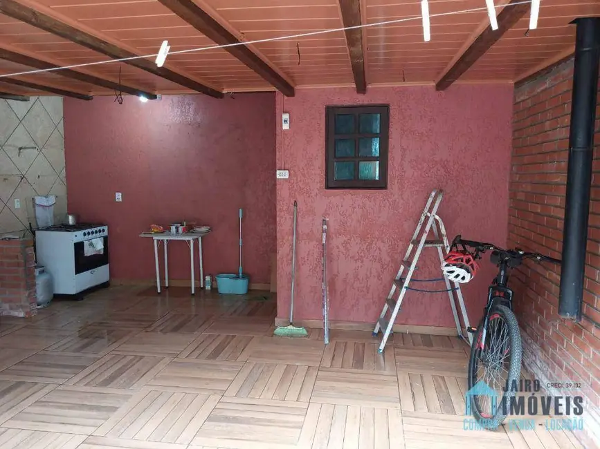 Foto 14 de Casa com 2 quartos à venda, 196m2 em Tramandai - RS