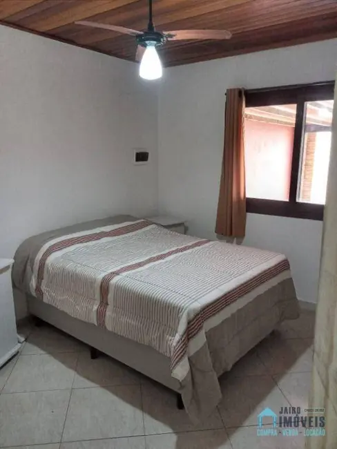 Foto 11 de Casa com 2 quartos à venda, 196m2 em Tramandai - RS