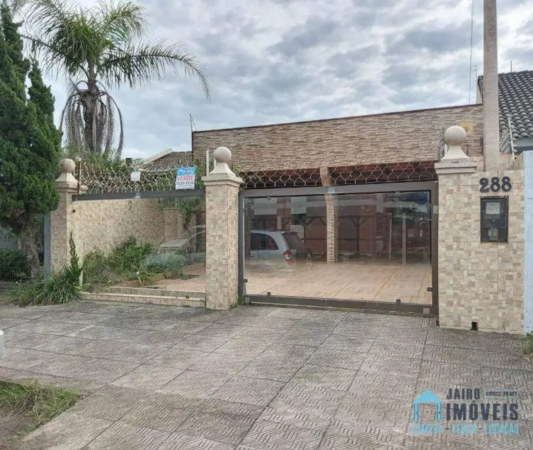 Casa com 2 quartos à venda, 196m2 em Tramandai - RS - imagem 1 Foto 1 de Casa com 2 quartos à venda, 196m2 em Tramandai - RS