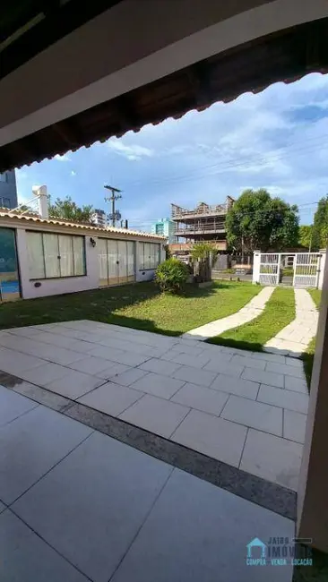 Casa com 3 quartos à venda, 555m2 em Centro, Tramandai - RS - imagem 3 Foto 3 de Casa com 3 quartos à venda, 555m2 em Centro, Tramandai - RS