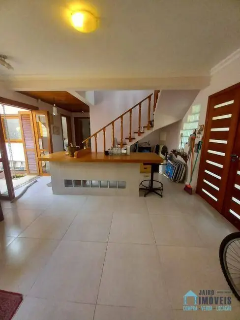 Foto 15 de Casa com 3 quartos à venda, 555m2 em Centro, Tramandai - RS