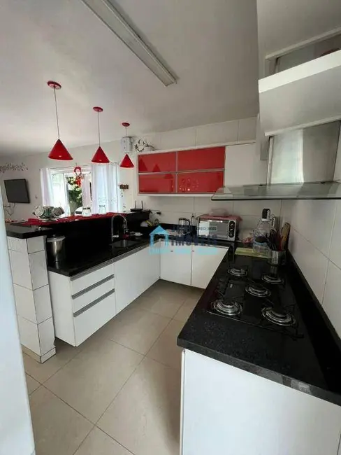 Foto 6 de Casa com 4 quartos à venda, 300m2 em Tramandai - RS