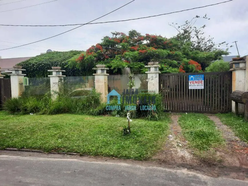 Foto 1 de Casa com 4 quartos à venda, 300m2 em Tramandai - RS