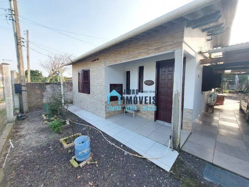 Foto 1 de Casa com 2 quartos à venda, 500m2 em Centro, Balneario Pinhal - RS