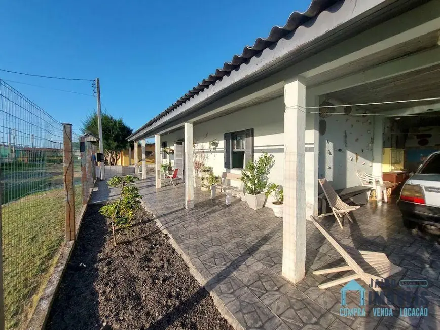 Foto 2 de Casa com 3 quartos à venda, 450m2 em Centro, Balneario Pinhal - RS