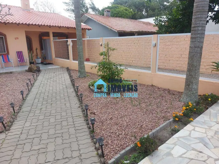 Foto 3 de Casa com 4 quartos à venda em Centro, Imbe - RS