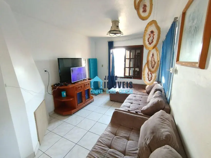 Sobrado com 4 quartos à venda, 450m2 em Balneario Pinhal - RS - imagem 3 Foto 3 de Sobrado com 4 quartos à venda, 450m2 em Balneario Pinhal - RS