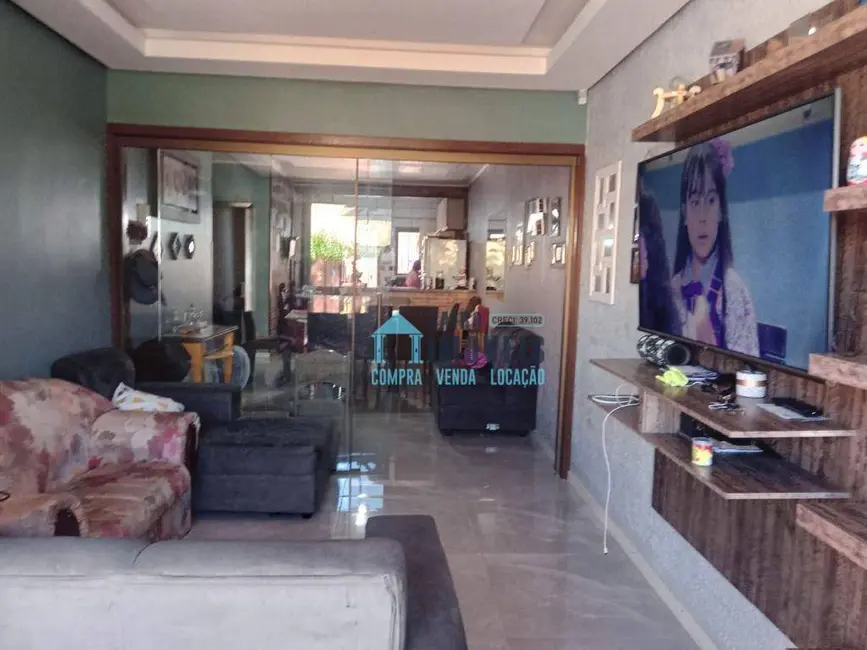 Foto 4 de Casa com 3 quartos à venda, 195m2 em Centro, Imbe - RS