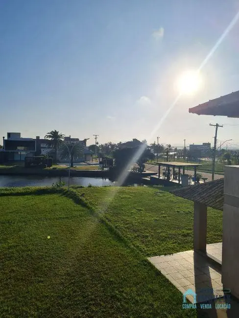 Foto 5 de Sobrado com 4 quartos à venda, 1080m2 em Centro, Imbe - RS