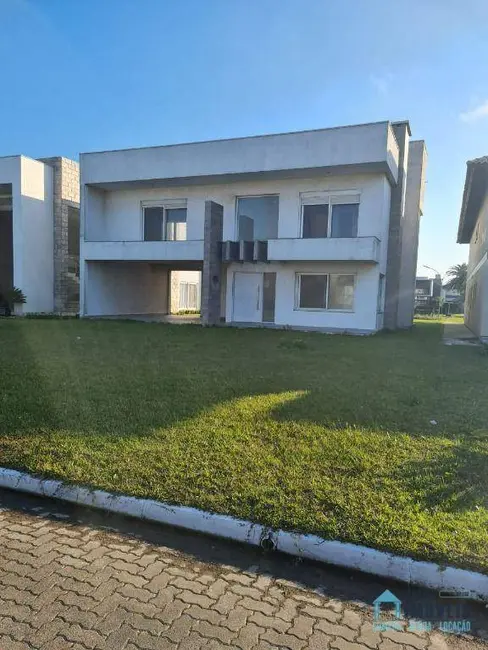 Foto 1 de Sobrado com 4 quartos à venda, 1080m2 em Centro, Imbe - RS