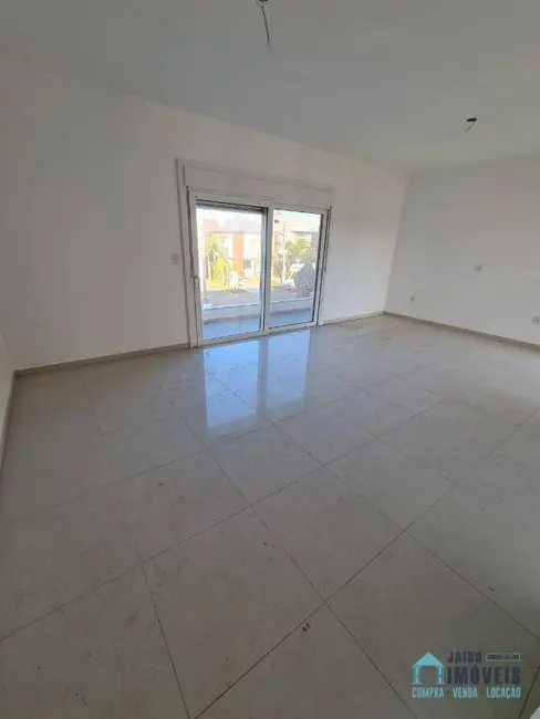 Foto 6 de Sobrado com 4 quartos à venda, 1080m2 em Centro, Imbe - RS
