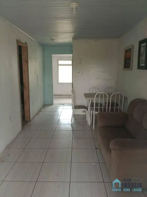Foto 3 de Casa com 2 quartos à venda, 200m2 em Imbe - RS