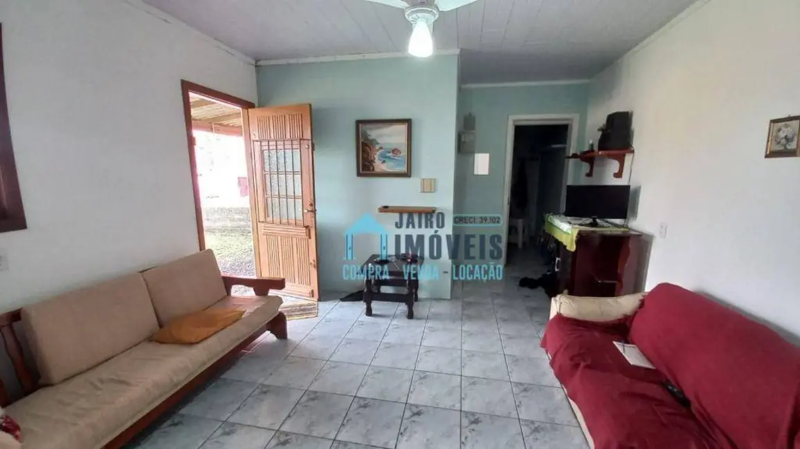 Casa com 2 quartos à venda, 360m2 em Tramandai - RS - imagem 9 Foto 9 de Casa com 2 quartos à venda, 360m2 em Tramandai - RS