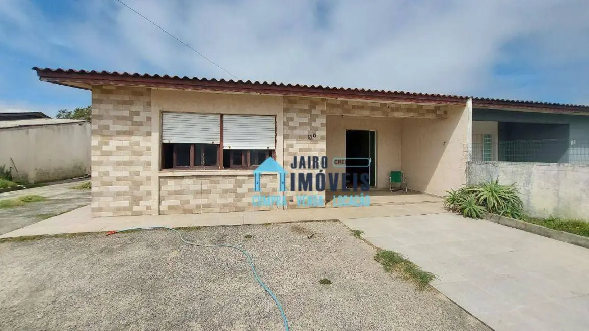 Foto 1 de Casa com 4 quartos à venda, 375m2 em Centro, Balneario Pinhal - RS