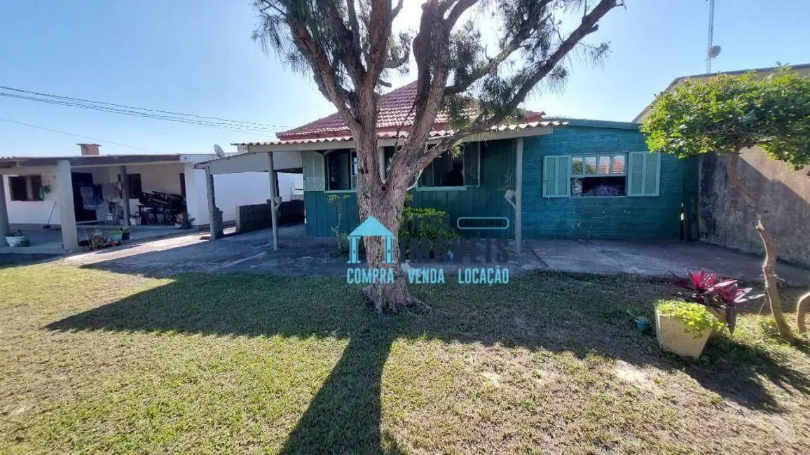 Foto 1 de Casa com 3 quartos à venda, 450m2 em Centro, Balneario Pinhal - RS