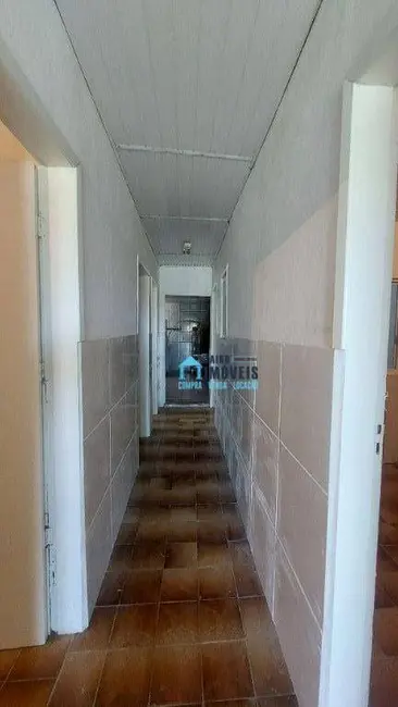 Casa com 4 quartos à venda, 300m2 em Centro, Cidreira - RS - imagem 8 Foto 8 de Casa com 4 quartos à venda, 300m2 em Centro, Cidreira - RS