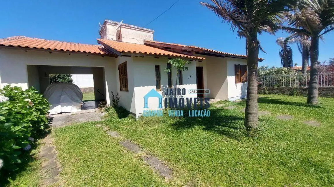 Foto 2 de Casa com 3 quartos à venda, 450m2 em Centro, Balneario Pinhal - RS